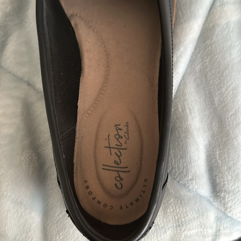 Clarks Women’s Raisie Eletta Penny Loafer in black tweed - Picture 4 of 4